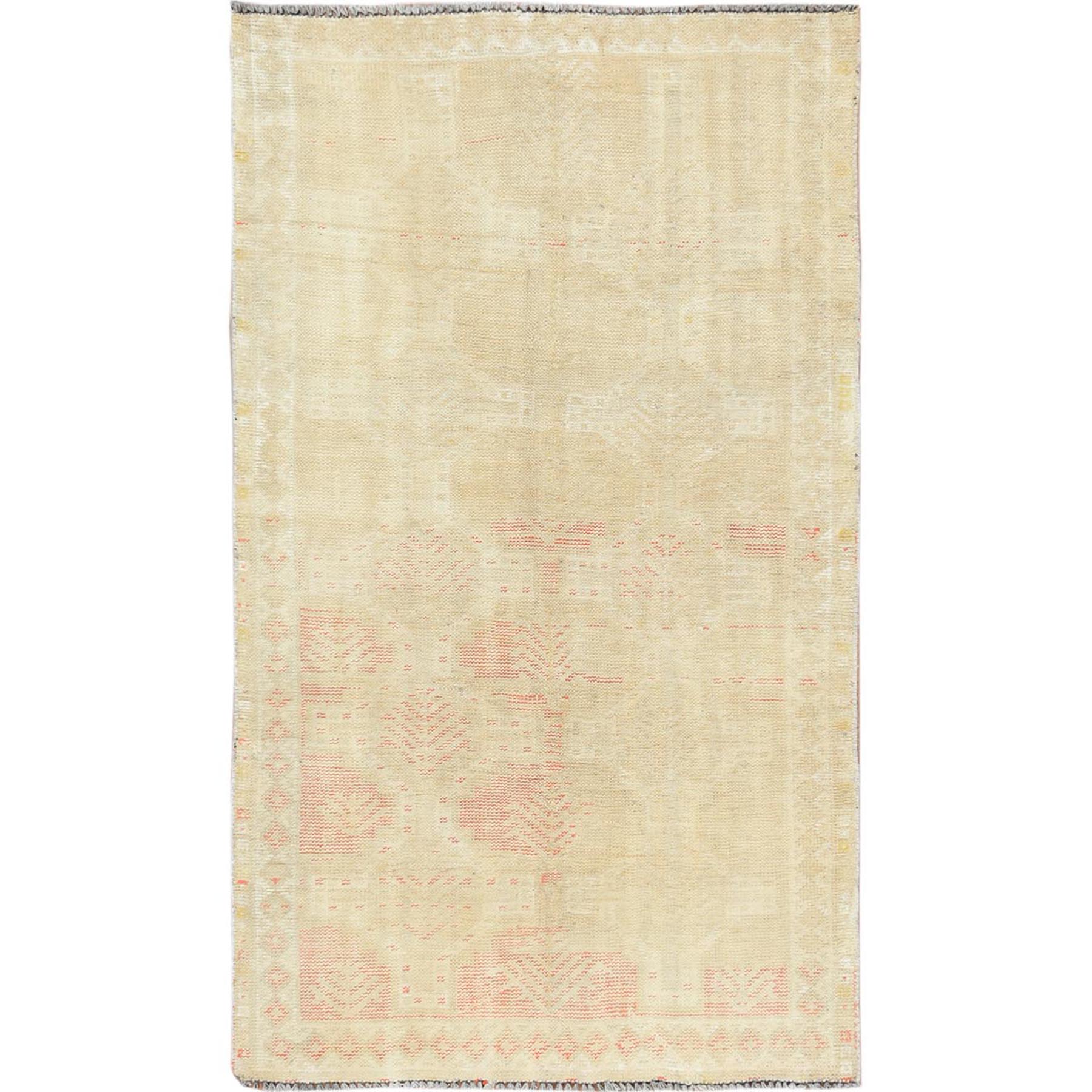 Traditional Wool Hand-Knotted Area Rug 4'4